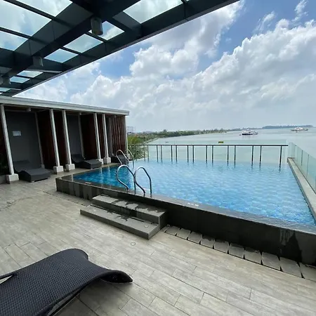 Peaceful Sea View Cozy Apt At Batam Center - By Mesa Exterior photo
