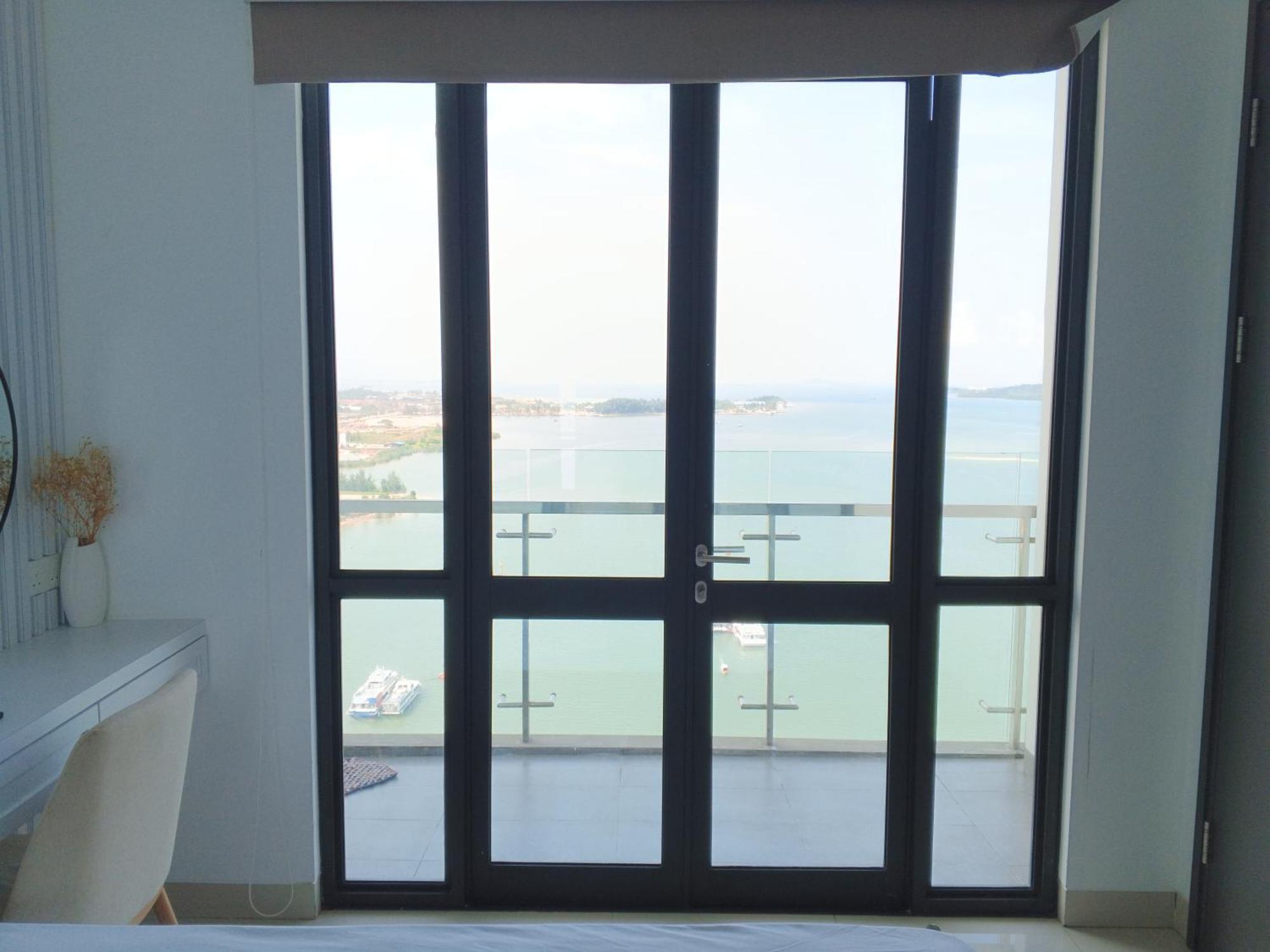 Peaceful Sea View Cozy At Center - By Mesa * Batam